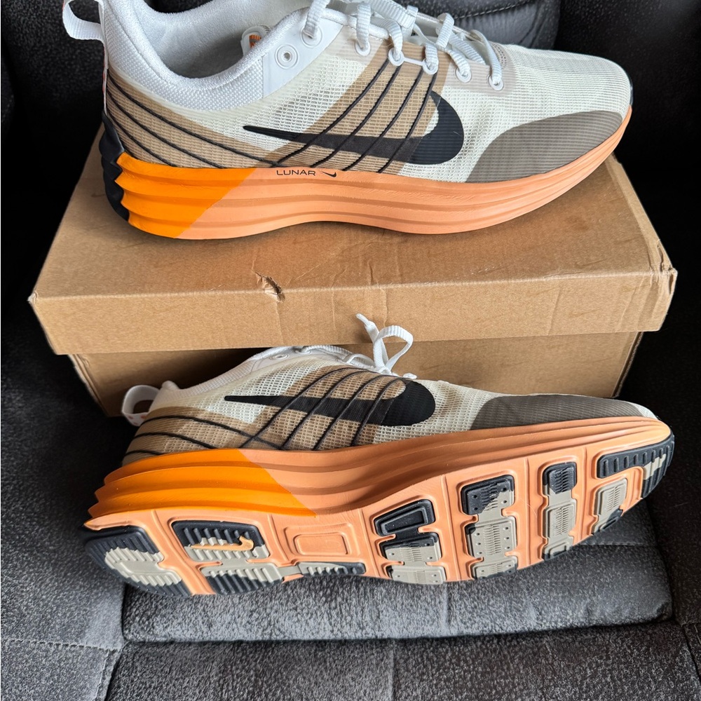 Nike Lunar Roam